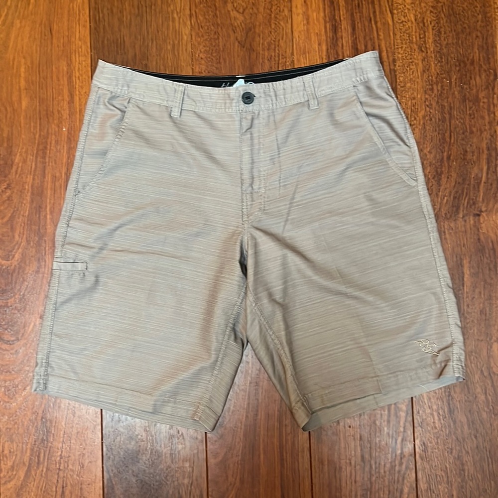 MENS TAN HYBRID SHORTS (DAHU)